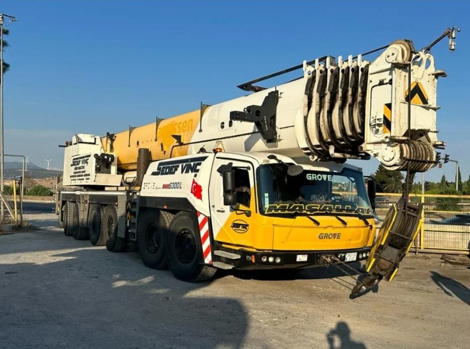 Grove GMK 6300 L mobil vinç