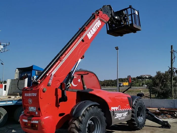 Manitou 1840 teleskopik yükleyici